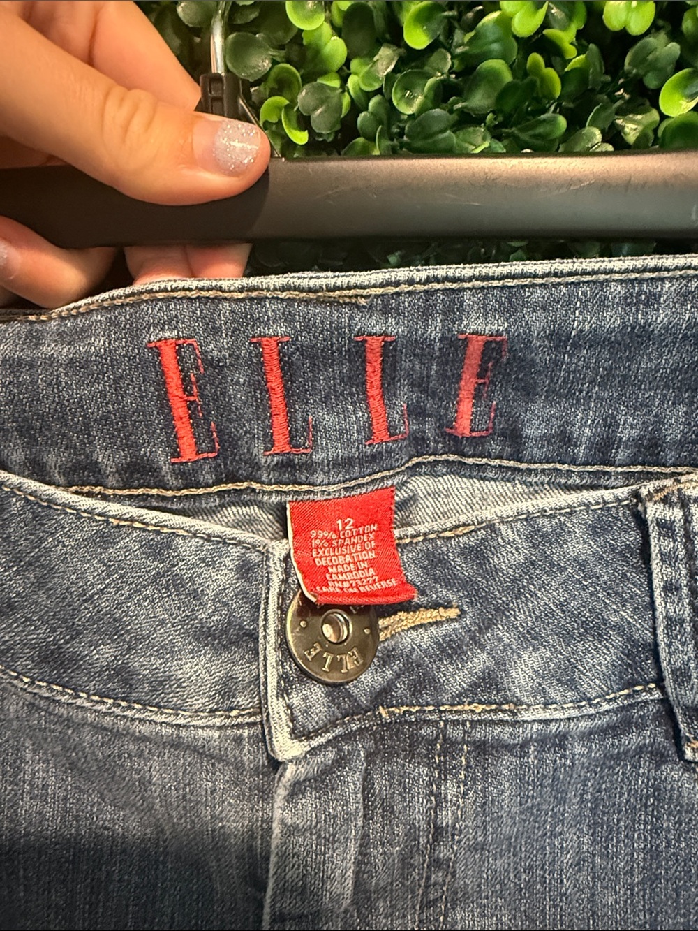Elle High Rise Jeans - Picture 3 of 3